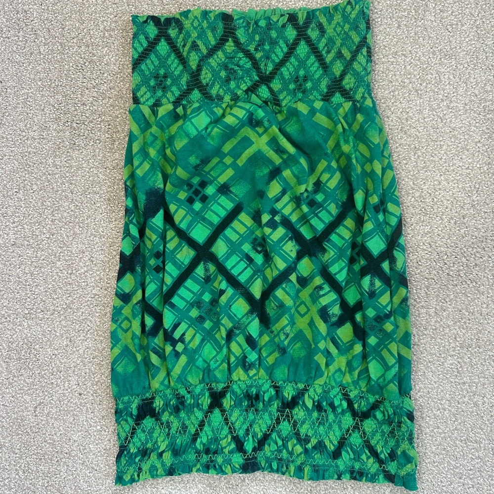Mudd Green Strapless top